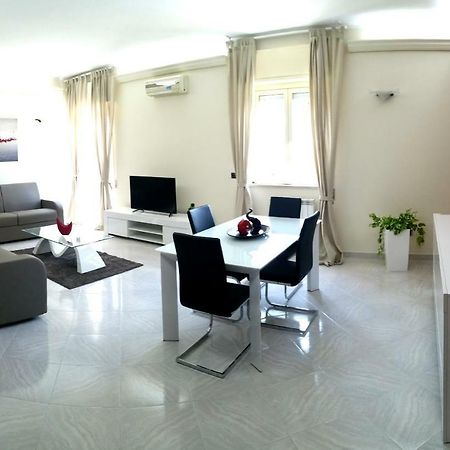 My Place Syracuse Extérieur photo